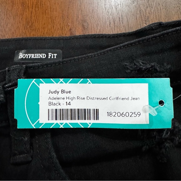 New! Judy Blue Black Distressed Boyfriend Fit Jeans Size 15/32 - Picture 6 of 8
